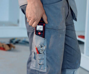 E7300-Small-and-handy